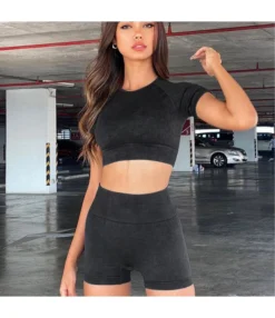 Seamless Sports Yoga Wholesale Activewear Fitness Clothing Short-Sleeved & Pant Sets SO230159