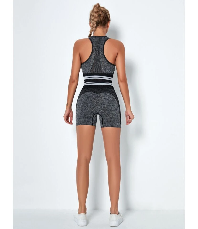 2-piece Stripe Detail Sports Set Tank Top & Biker Shorts 4 2-piece Stripe Detail Sports Set Tank Top & Biker Shorts - Image 4