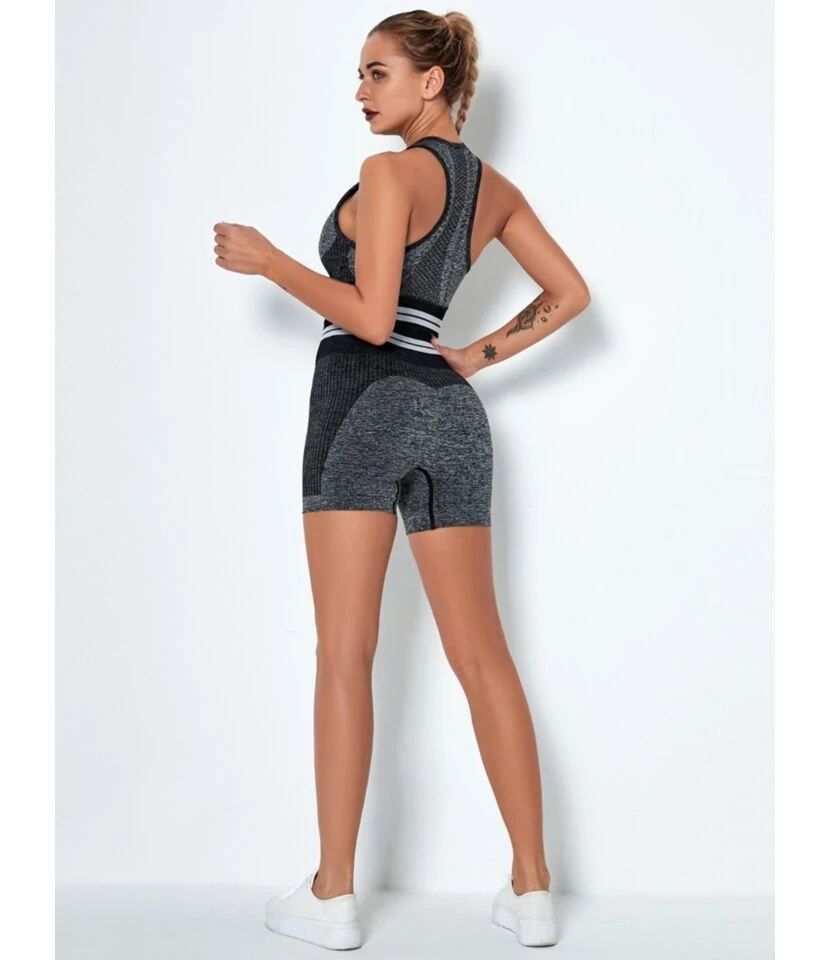 2-piece Stripe Detail Sports Set Tank Top & Biker Shorts 3 2-piece Stripe Detail Sports Set Tank Top & Biker Shorts - Image 3