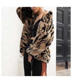 Cardigan Wholesale Winter Coats Zip Loose Coat SOU181183