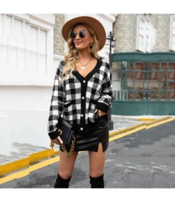Low-Cut Plaid Single-Breasted Cardigan Sweater Wholesale Women Top SSWV463761