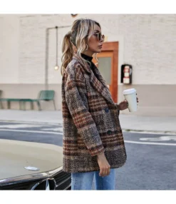 Wholesale Women Clothing Suit Collar Loose Jacket SW200035